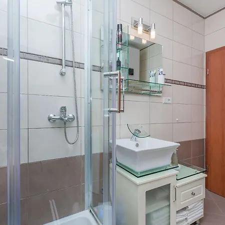 Mia Apartment *