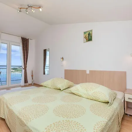 Mia Apartment