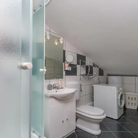 Mia Apartment *